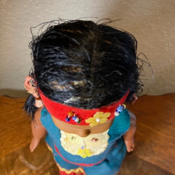 Vintage 1950's Poseable Native American Doll 11" Made in Hong Kong - Picture 3 of 7